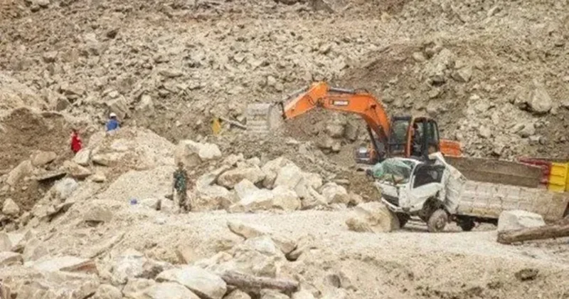 Endonezya da taş ocağının çökmesi sonucu 14 kişi öldü Sözcü Gazetesi