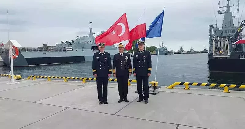 Deniz Kuvvetleri Komutanı Tatlıoğlu, Polonya Deniz Kuvvetleri Komutanı Ziemianski ile görüştü
