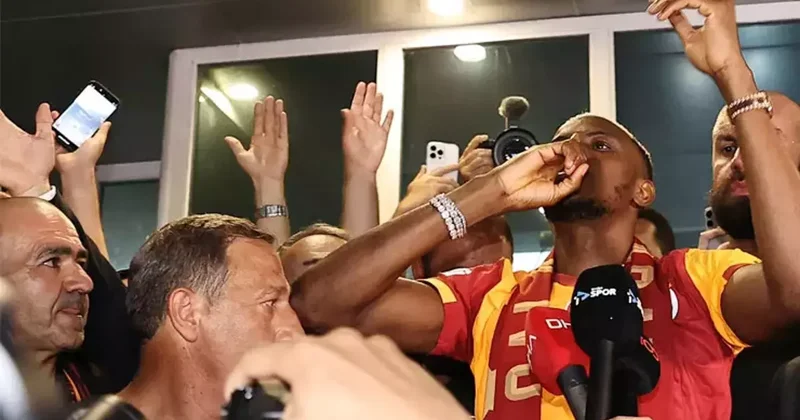 Osimhen joins Galatasaray! Enthusiastic welcome in Istanbul