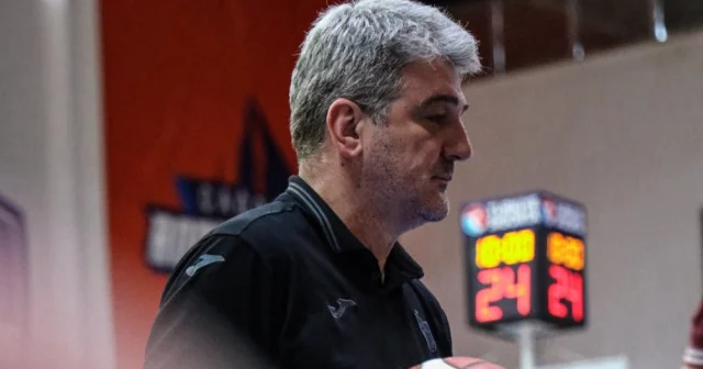 Karşıyaka Faruk Beşok sesleri Basketbol Haberleri
