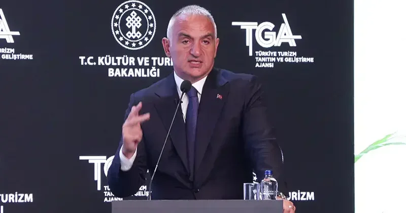 Bakan Ersoy: 64 milyar dolar yıl sonu turizm geliri hedefimize adım adım ilerliyoruz