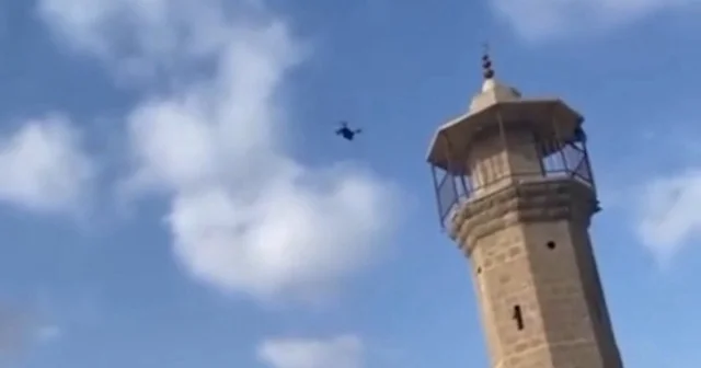 Gazze de İsrail dronu camiye saldırı düzenledi VİDEO İZLE