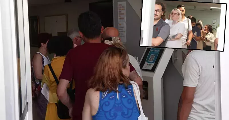 Yeni tip ehliyet için Nüfus müdürlüklerinde son gün yoğunluğu