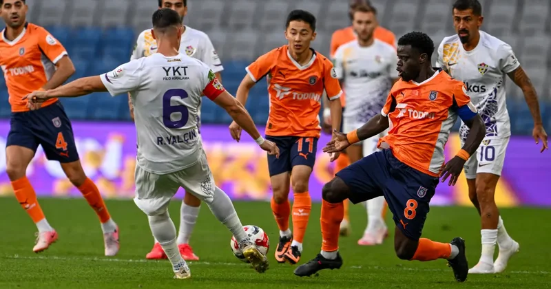 Süper Lig de 2 İstanbul takımı kapıştı! Gol sesi çıkmadı