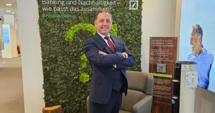 Ödüllü Türk bankacıya akılalmaz kumpas