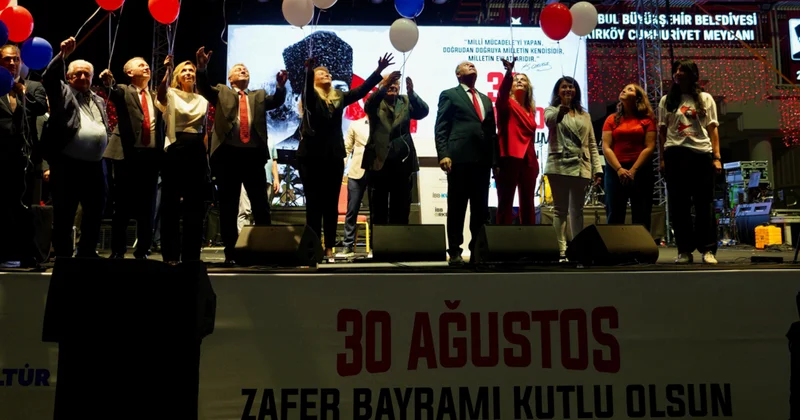 Bakırköy de 30 Ağustos Zaferi nin 103. yıl dönümü coşkuyla kutlandı Sözcü Gazetesi