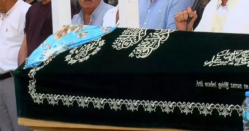 Eski sevgilisi tarafından öldürülen Hilal Özdemir, son yolculuğuna uğurlandı