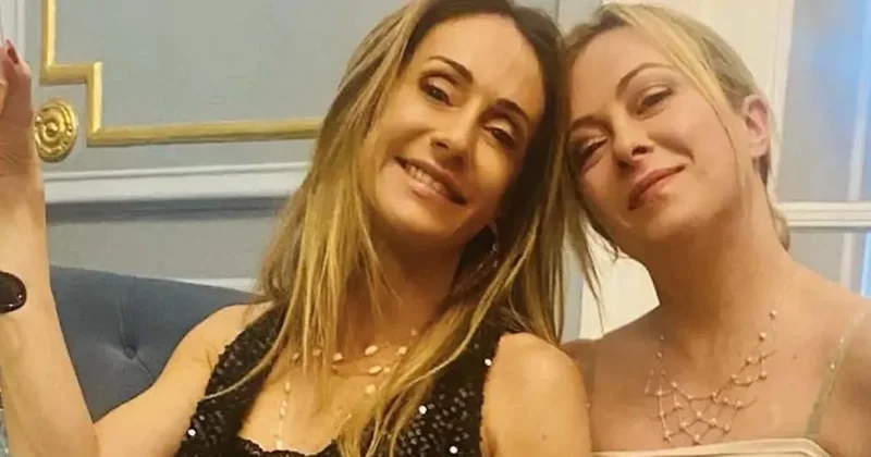 Başbakan Meloni ile kız kardeşinin çıplak fotoğrafları paylaşıldı: İğreniyorum Sözcü Gazetesi