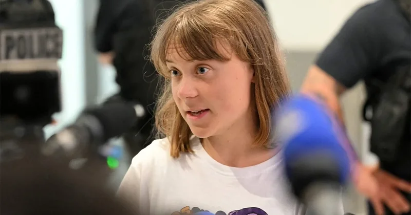 Thunberg’i de taşıyan insani yardım filosu Gazze ye gidiyor Sözcü Gazetesi