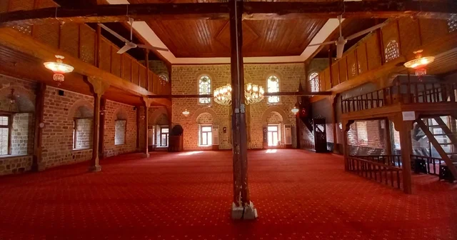 Beypazarı nda Sultan Alaeddin Camii ilgi görüyor Ankara Haberleri